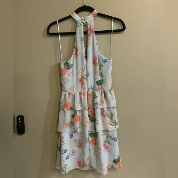 Light Blue floral Express Dress Size 8 - Picture 4 of 5